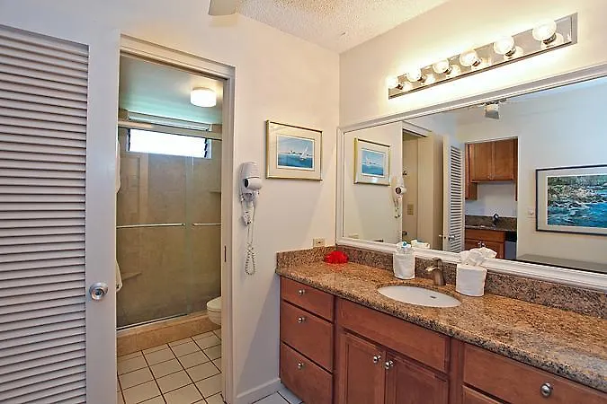 Deluxe Oceanfront King Studio
