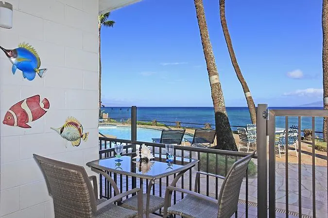 Deluxe Oceanfront King Studio