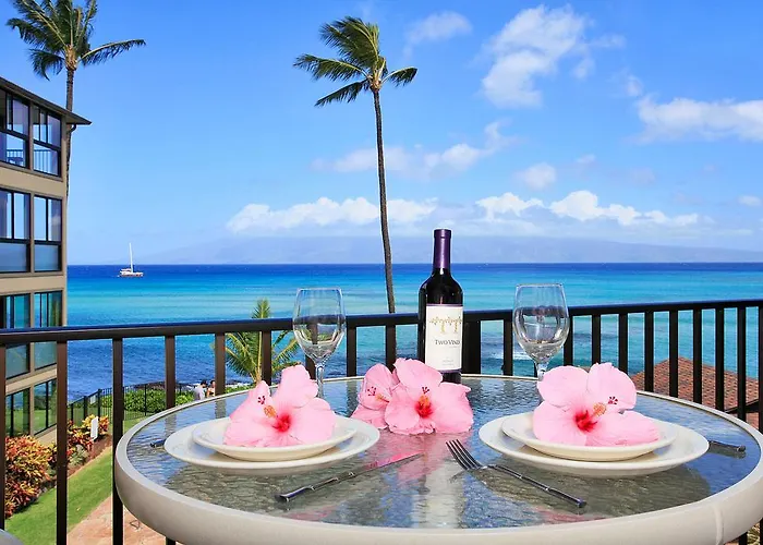 Premium Deluxe Oceanfront Queen Studio