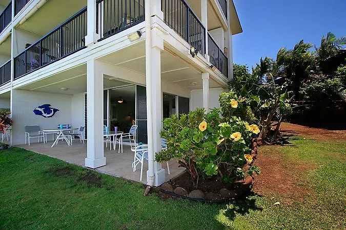 Standard Two-Bedroom Oceanfront Twin Room